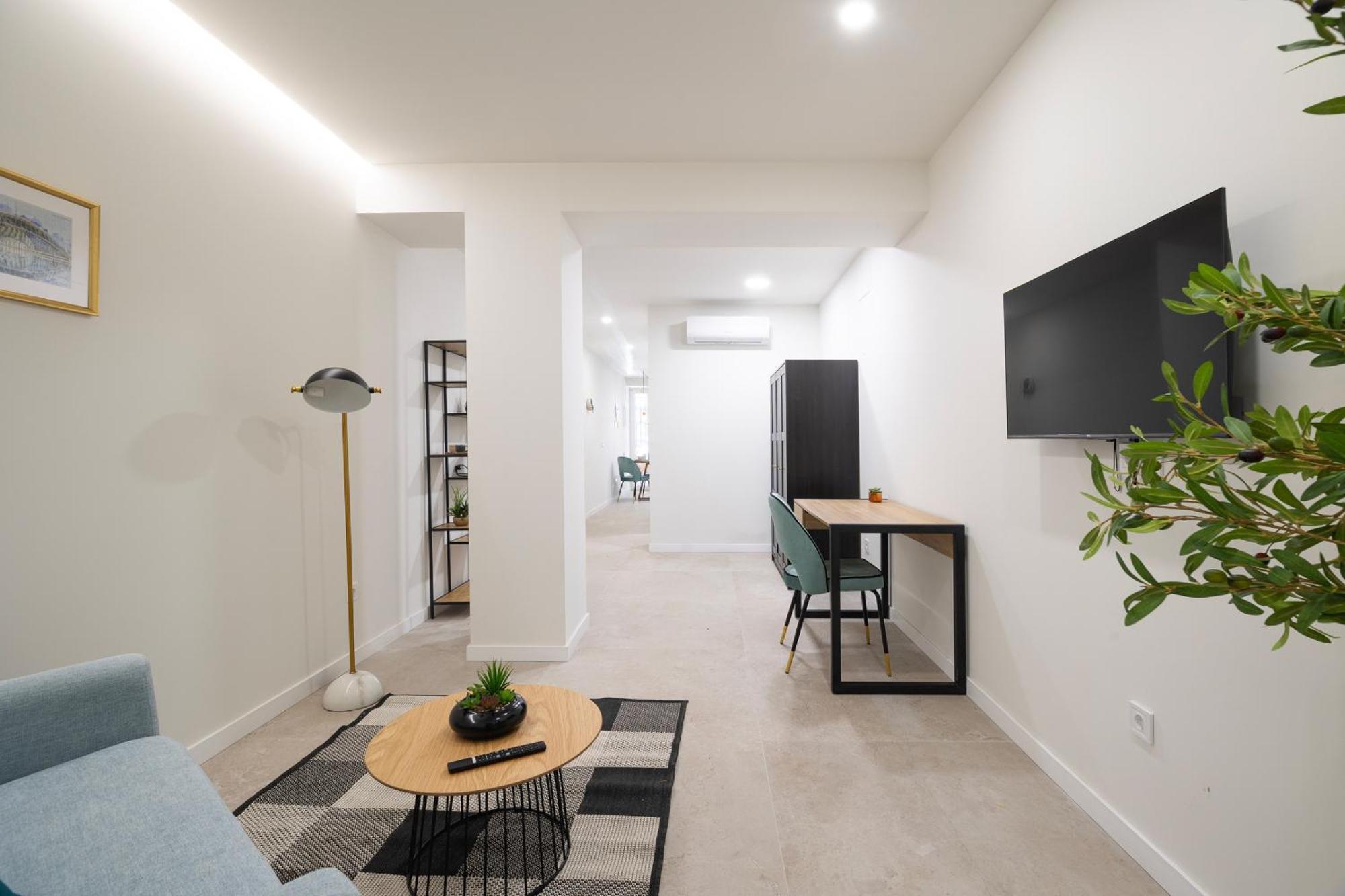 Ag7 Loft Espaciosos Estudios Con Terraza Cercanos Al Metro Zona Ayora * Valencia