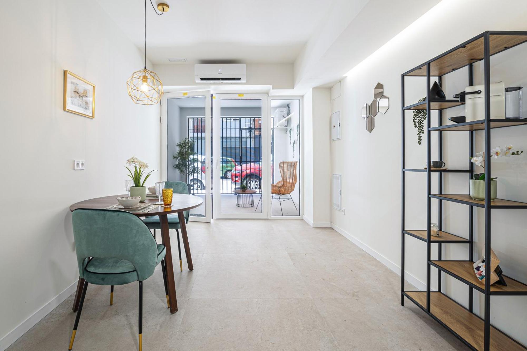 Ag7 Loft Espaciosos Estudios Con Terraza Cercanos Al Metro Zona Ayora Appartement Valencia