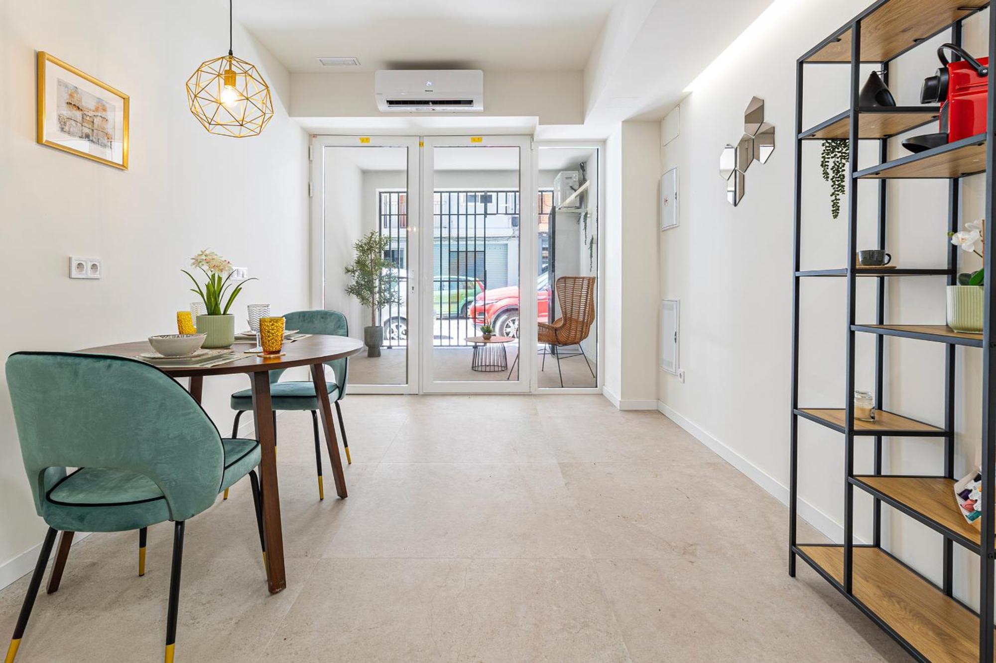 Ag7 Loft Espaciosos Estudios Con Terraza Cercanos Al Metro Zona Ayora Valencia