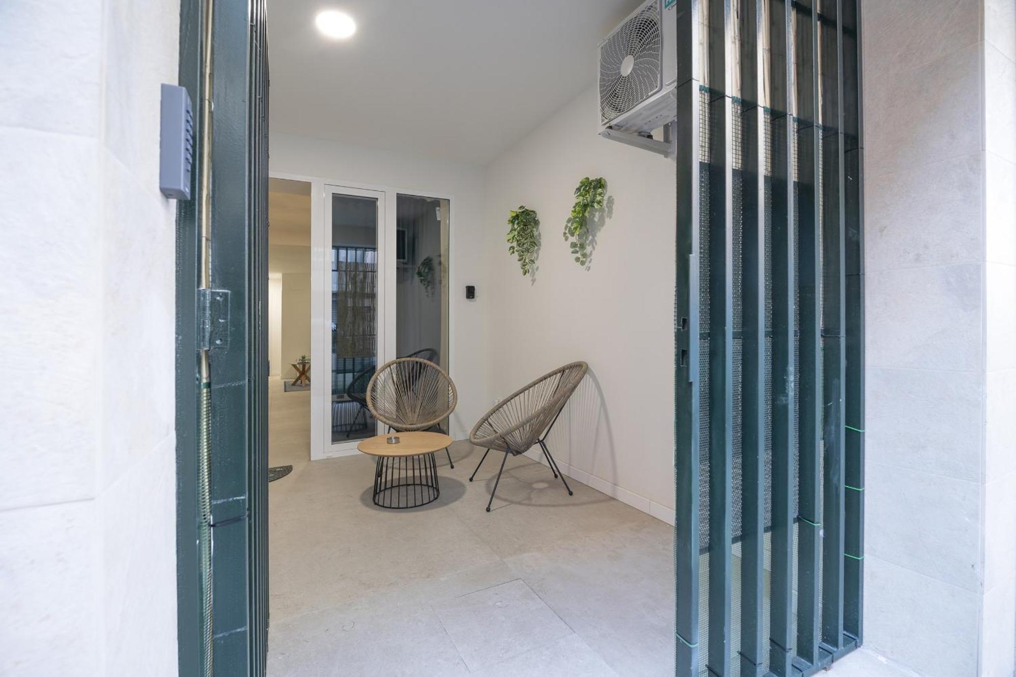 Ag7 Loft Espaciosos Estudios Con Terraza Cercanos Al Metro Zona Ayora Appartement *