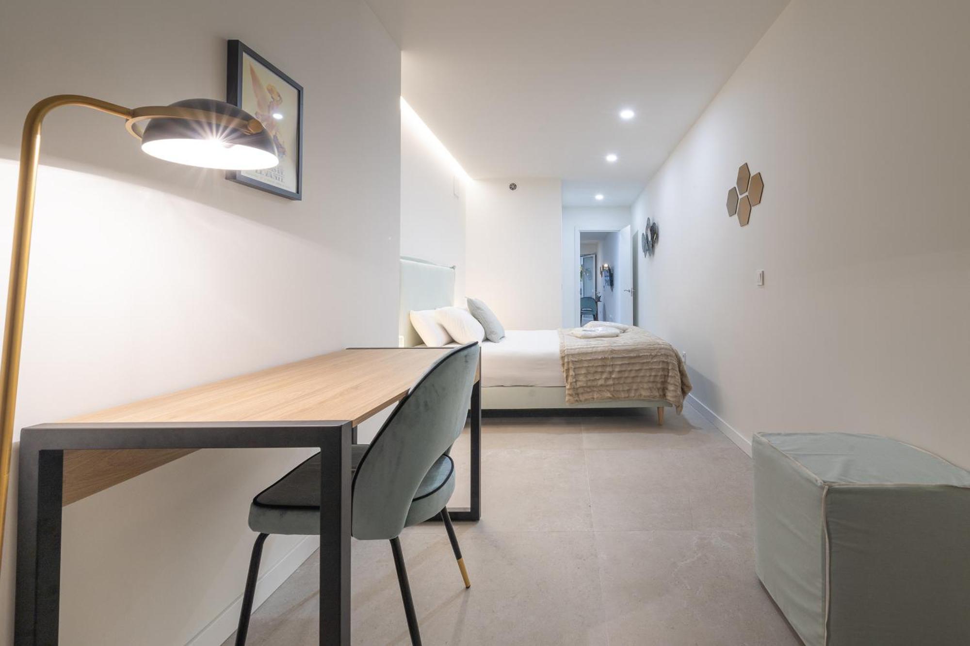 Ag7 Loft Espaciosos Estudios Con Terraza Cercanos Al Metro Zona Ayora Valencia