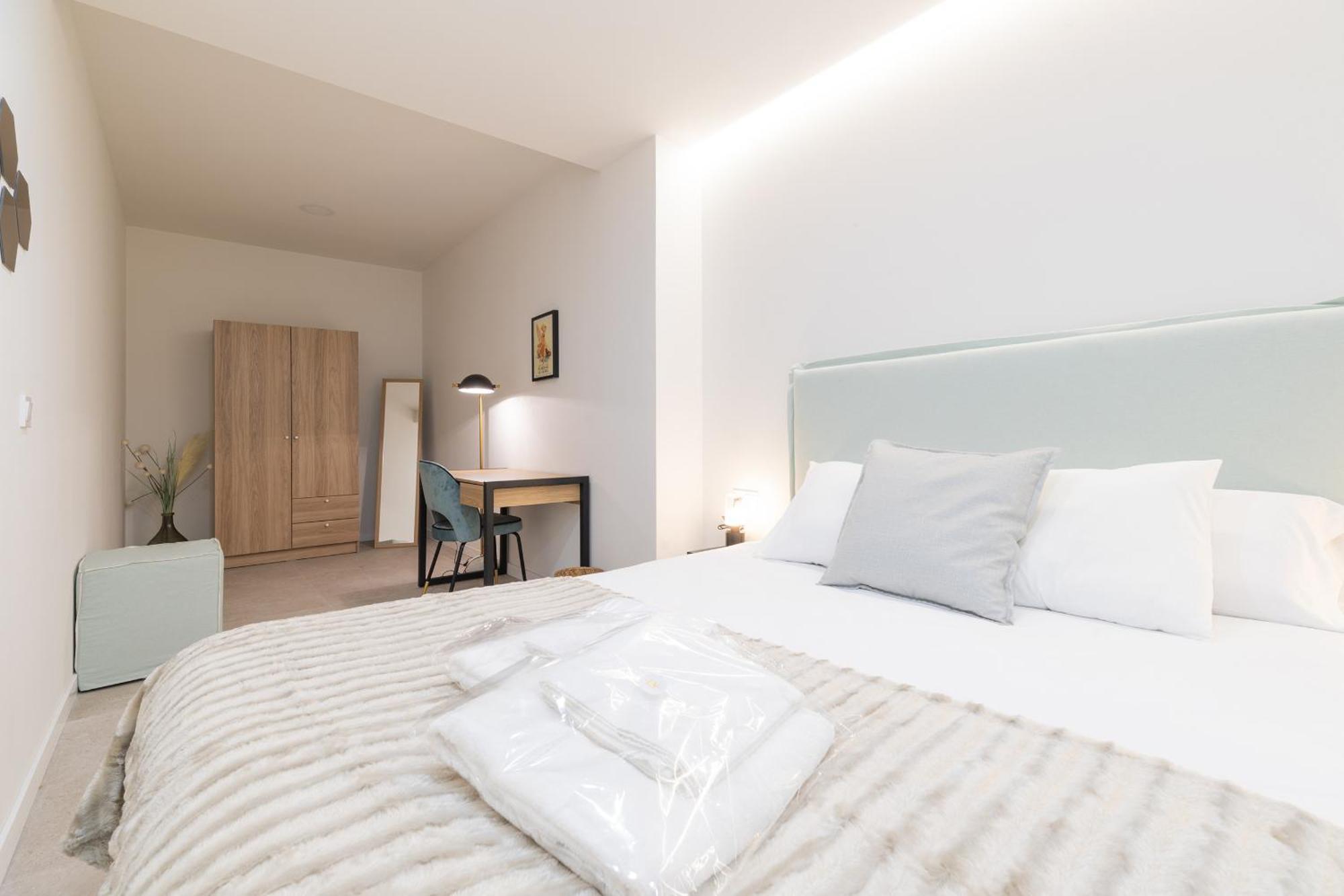 Ag7 Loft Espaciosos Estudios Con Terraza Cercanos Al Metro Zona Ayora * Valencia