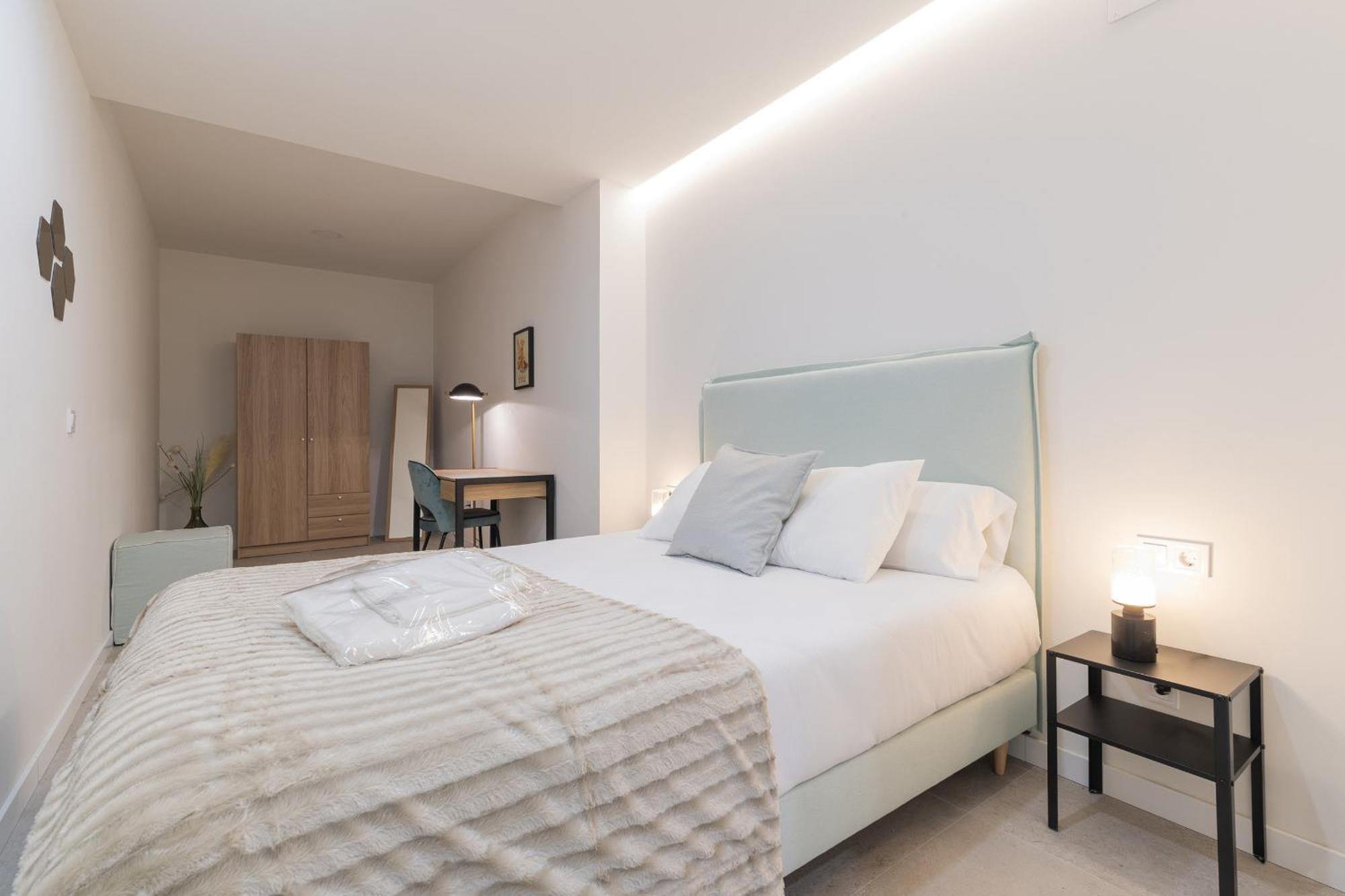Ag7 Loft Espaciosos Estudios Con Terraza Cercanos Al Metro Zona Ayora Appartement Valencia